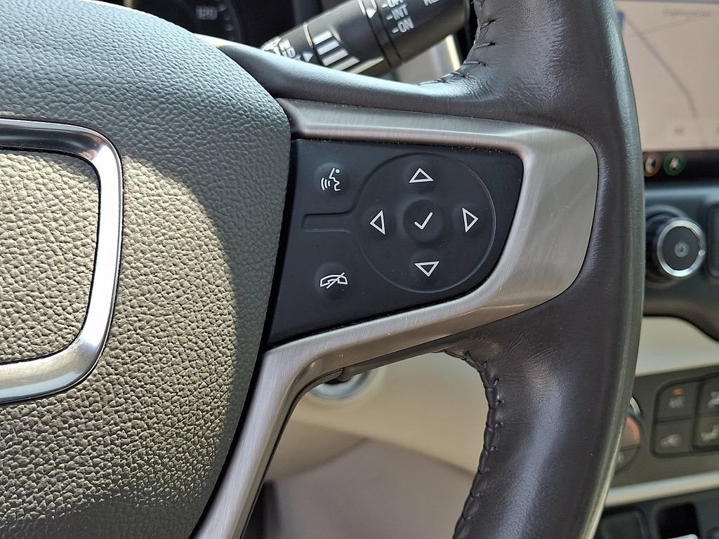Used 2019 GMC Terrain Denali w/ Advanced Safety Package AWD/4WD image 23