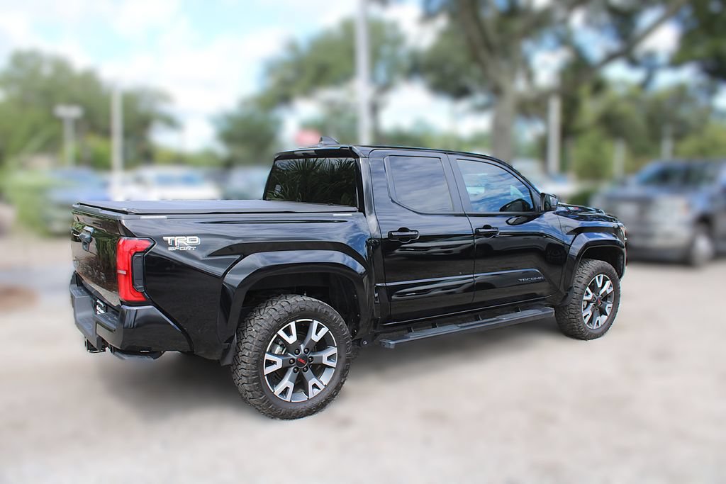 Used 2024 Toyota Tacoma TRD Sport AWD/4WD image 9