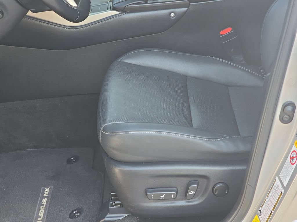 Used 2015 Lexus NX 200t AWD w/ Premium Package image 32