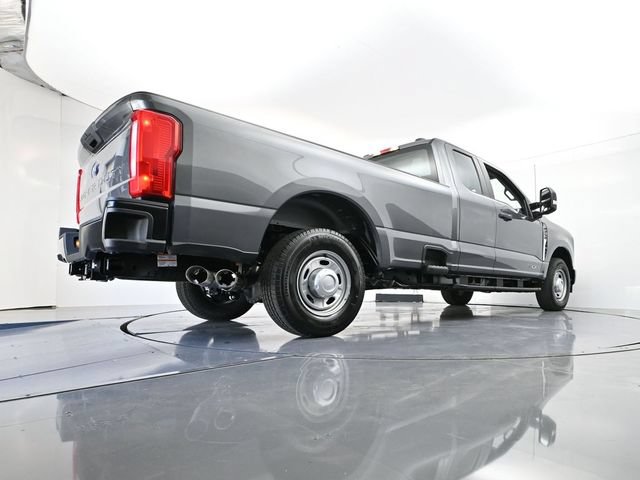 Used 2026 Ford F250 XL RWD image 32