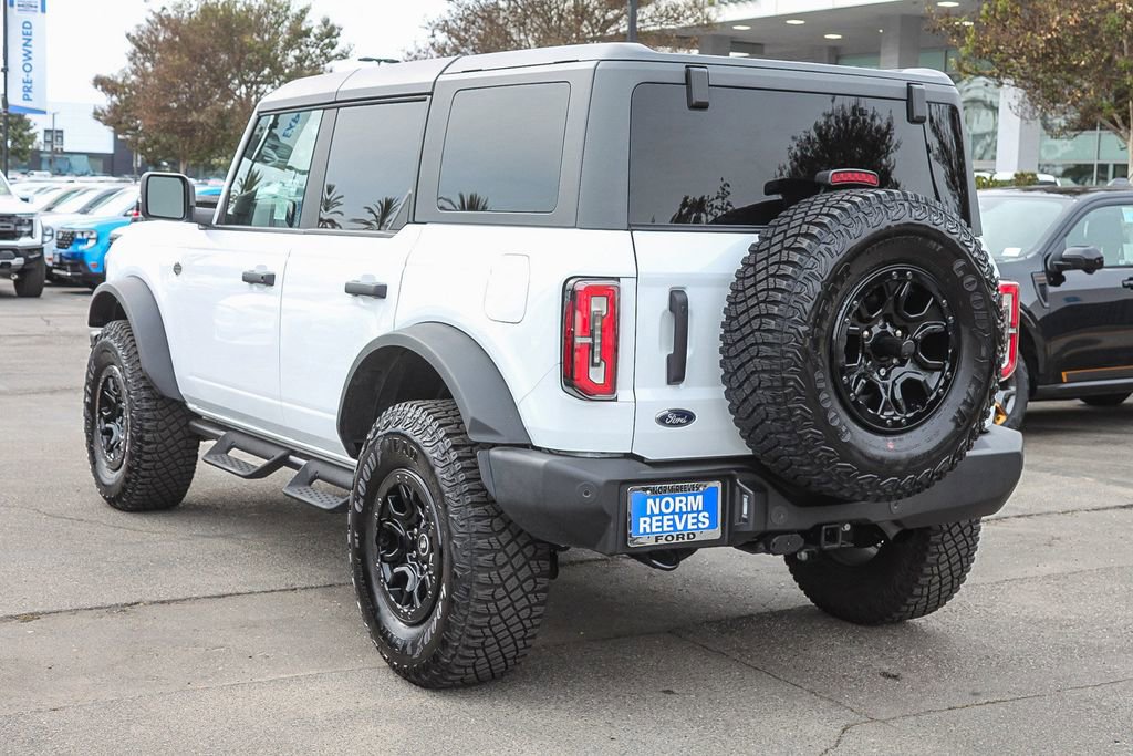 Used 2024 Ford Bronco Wildtrak image 9