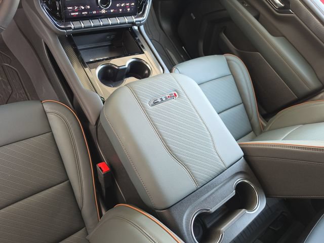 New 2026 GMC Yukon XL AT4 w/ AT4 Premium Package AWD/4WD image 26