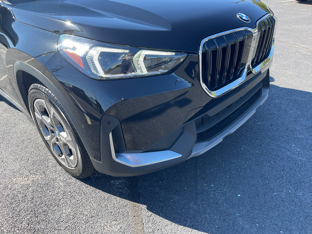 Used 2023 BMW X1 xDrive28i image 4