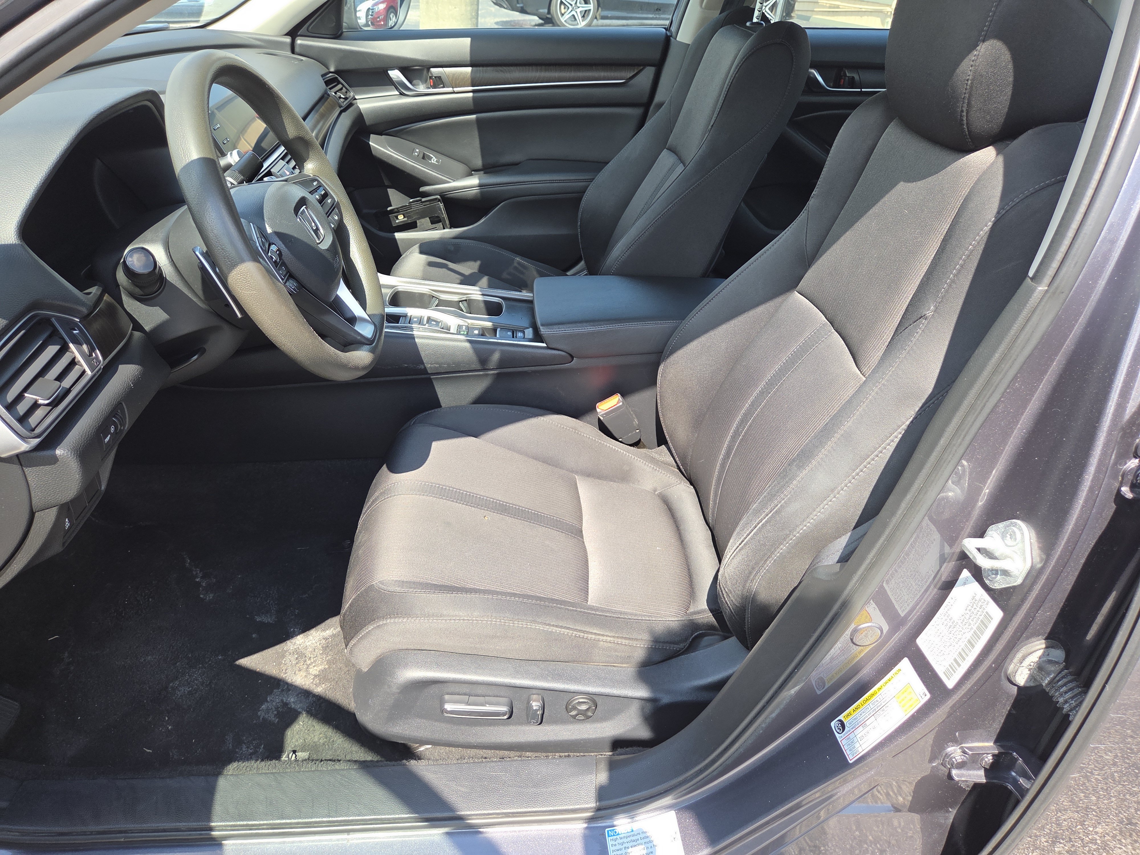 Used 2021 Honda Accord EX image 10