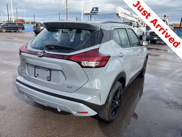 Used 2024 Nissan Kicks SR image 5