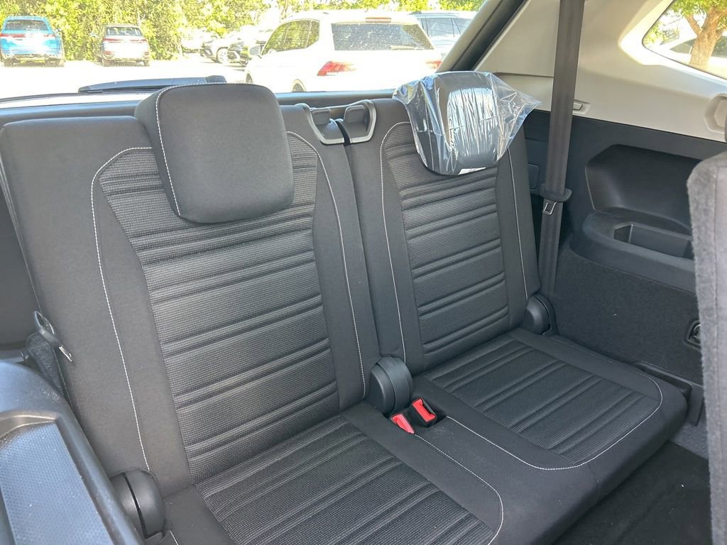 Used 2024 Volkswagen Tiguan S image 47
