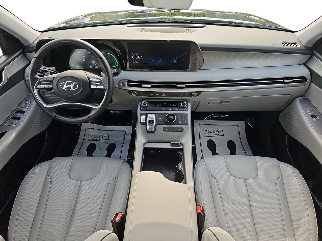 Used 2025 Hyundai Palisade SEL FWD image 13