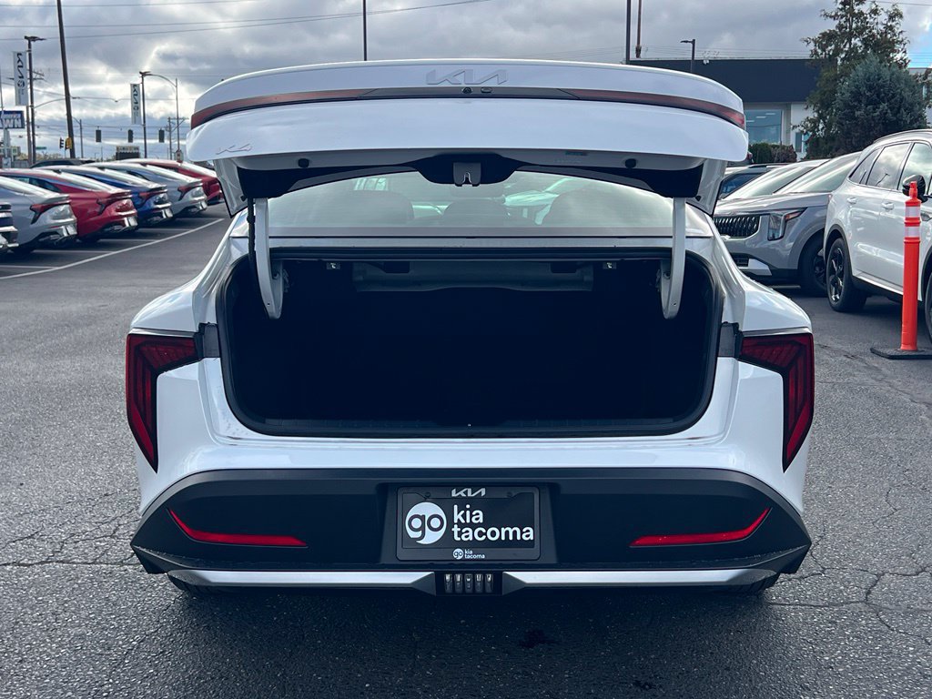 Certified 2025 Kia K4 FWD image 8