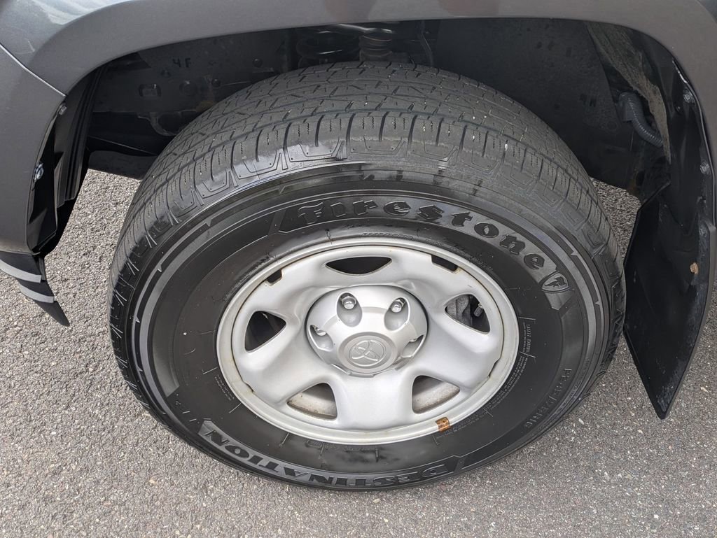 Used 2023 Toyota Tacoma SR AWD/4WD image 27