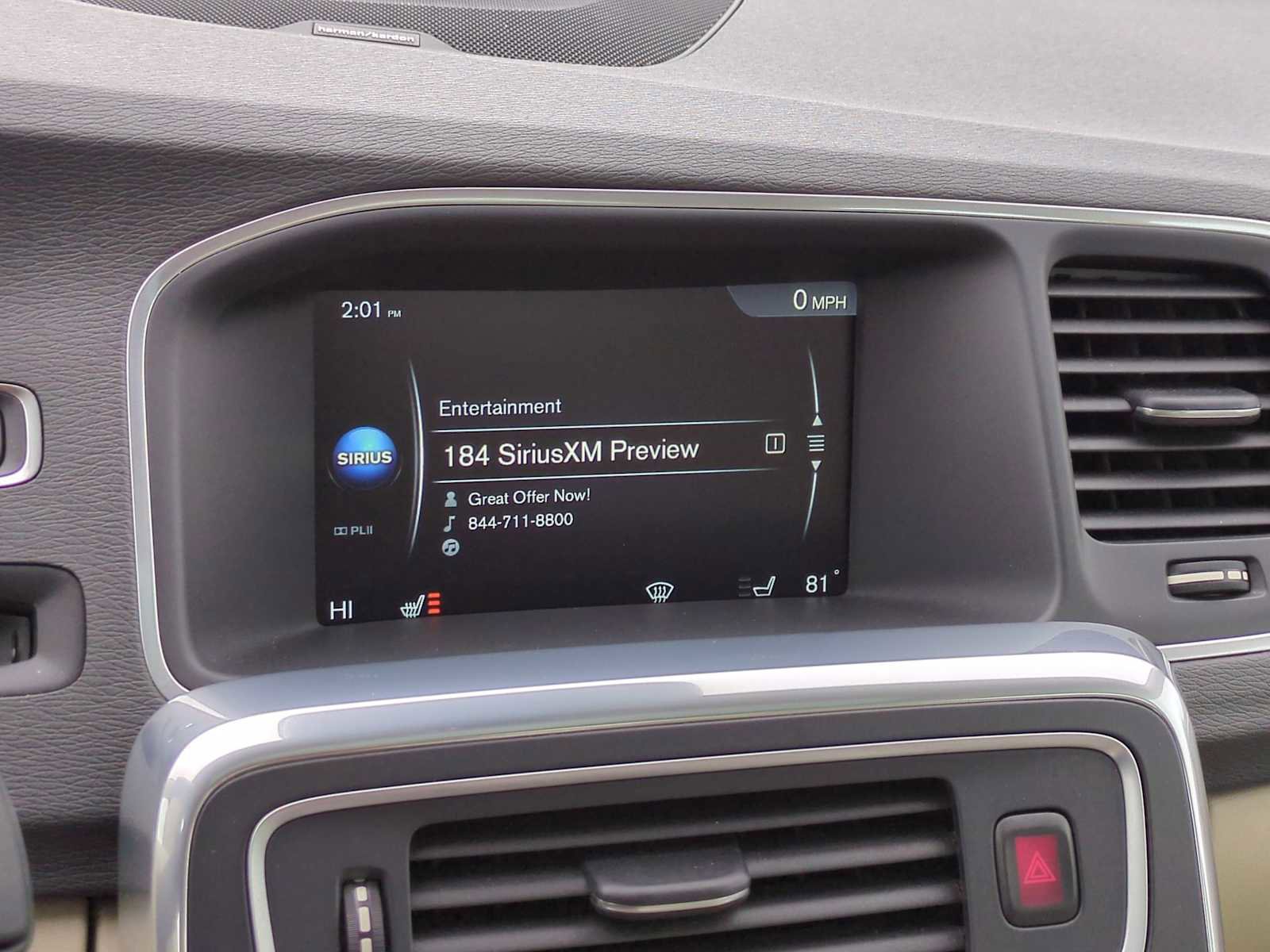 Used 2016 Volvo S60 T5 Inscription Platinum image 29