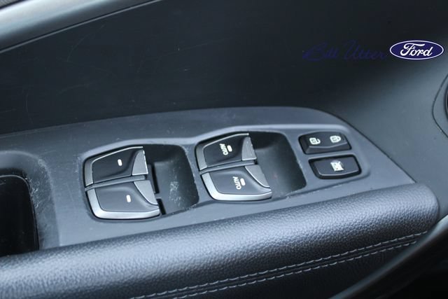 Used 2017 Hyundai Santa Fe Limited FWD image 24