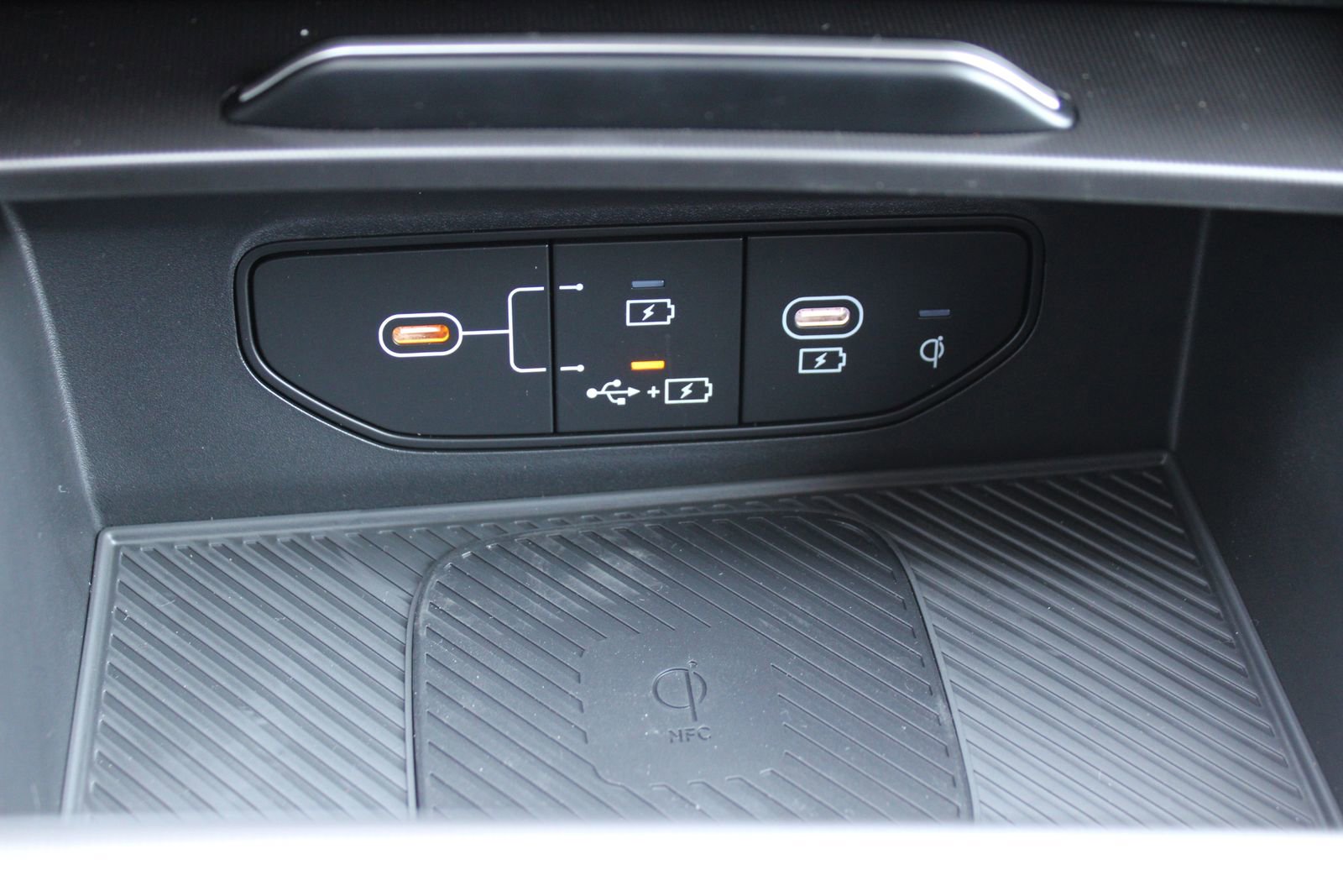 New 2026 Kia Sportage SX Prestige image 45