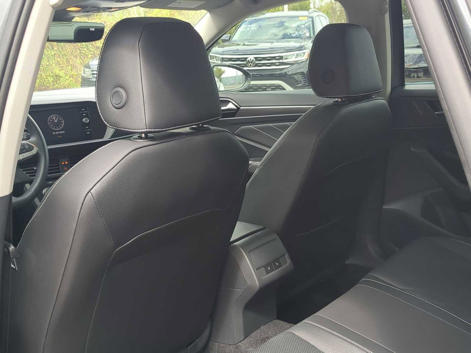 Used 2024 Volkswagen Jetta SEL image 19