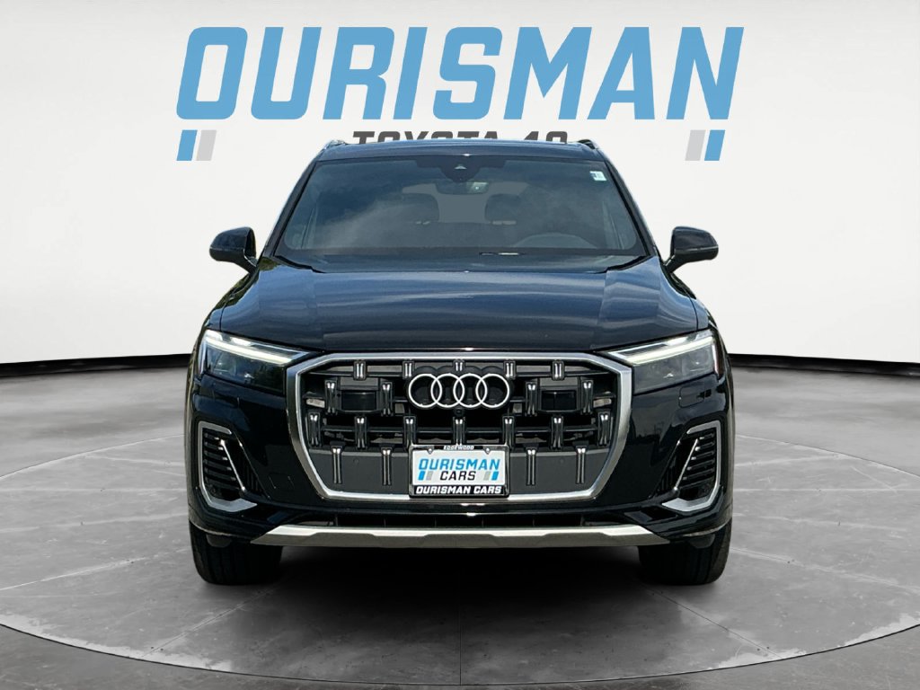 Used 2025 Audi Q7 3.0T Premium Plus AWD/4WD image 2