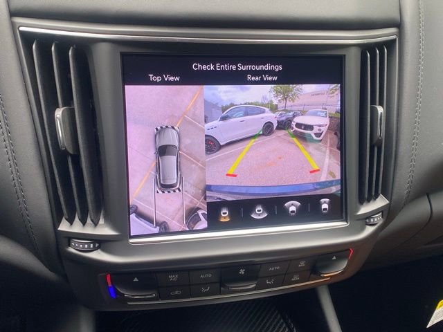 New 2024 Maserati Levante Trofeo image 30