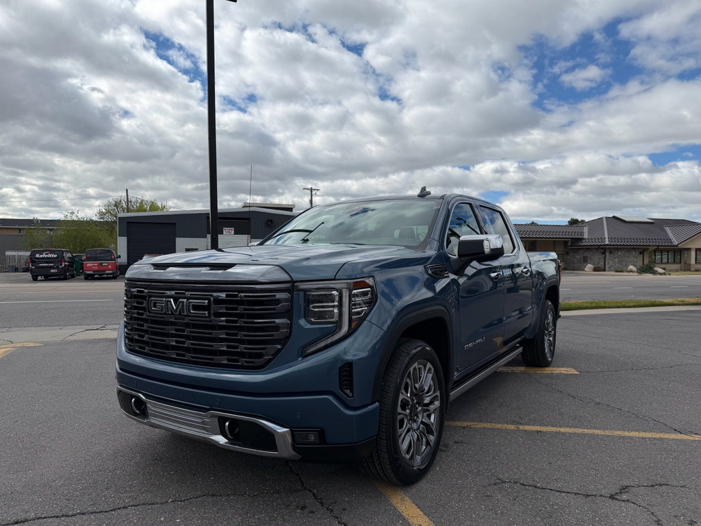 Used 2024 GMC Sierra 1500 Denali Ultimate image 4
