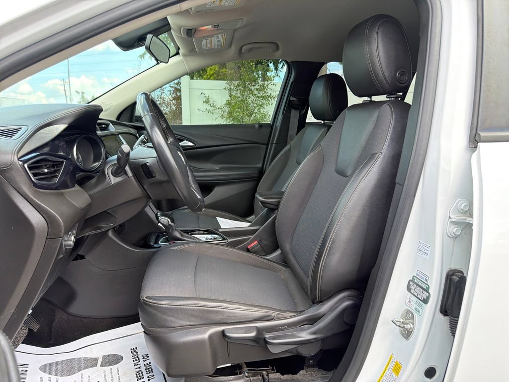 Used 2020 Buick Encore GX Preferred AWD/4WD image 11