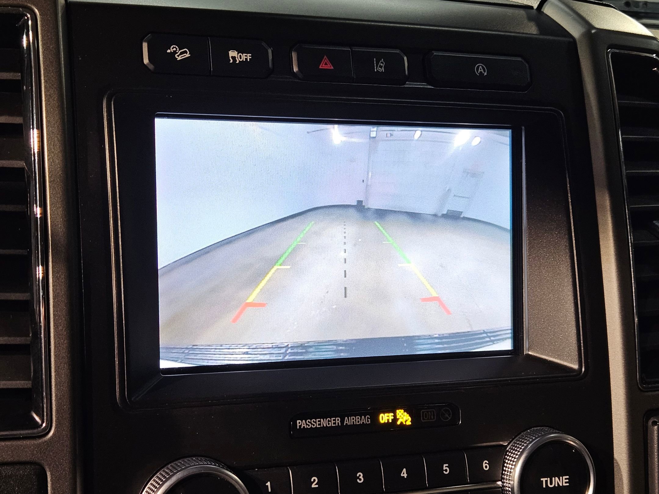 Used 2021 Ford Expedition Max XLT image 31