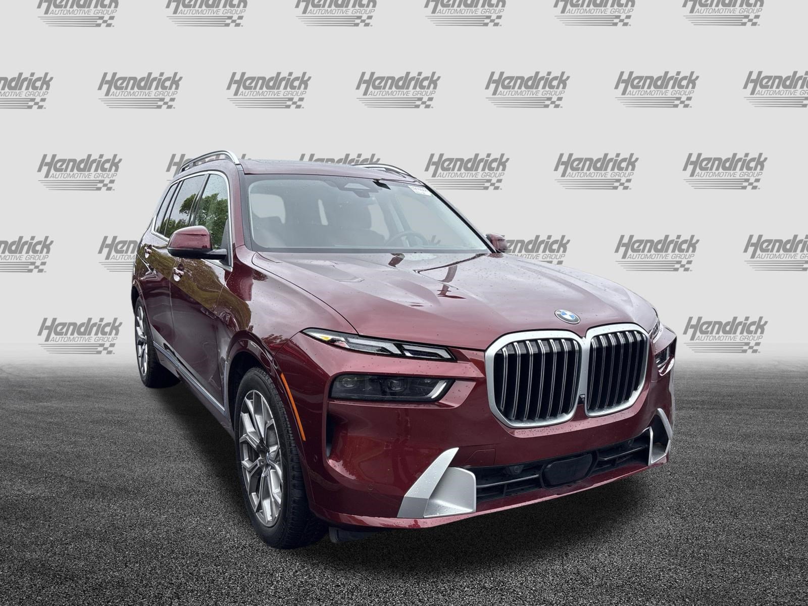 Certified 2025 BMW X7 xDrive40i AWD/4WD image 3