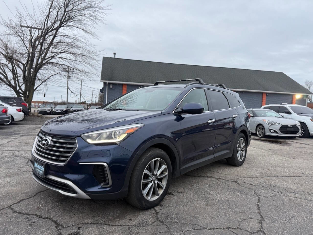 Used 2017 Hyundai Santa Fe SE image 7