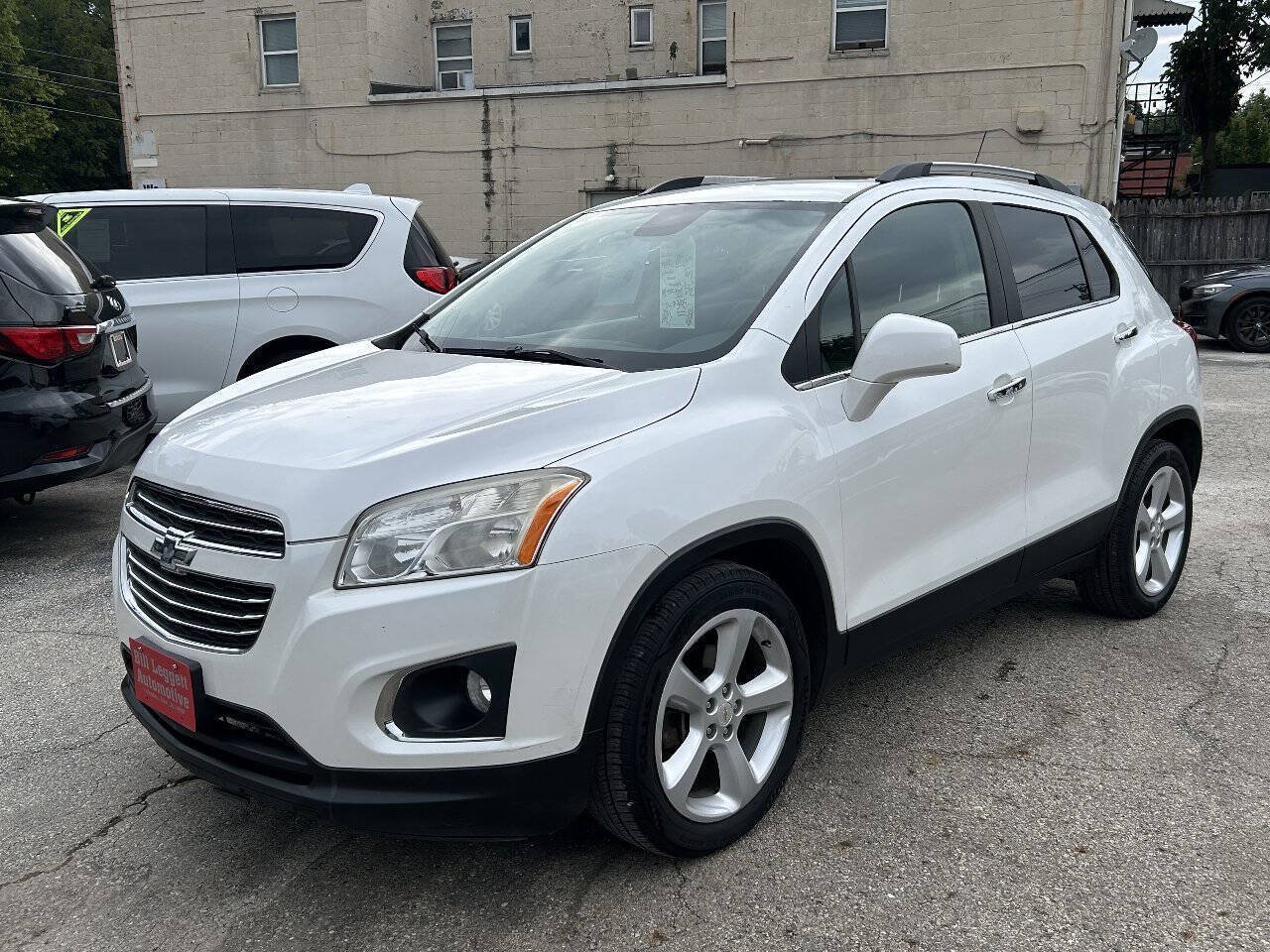 Used 2015 Chevrolet Trax LTZ FWD image 2