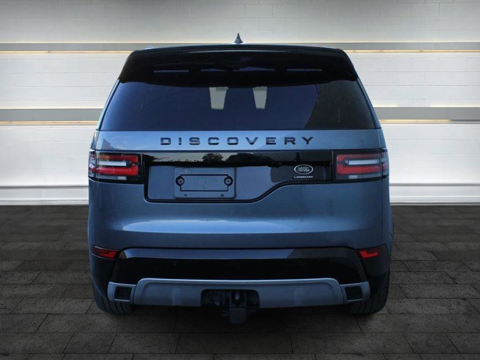 Used 2020 Land Rover Discovery Landmark image 6