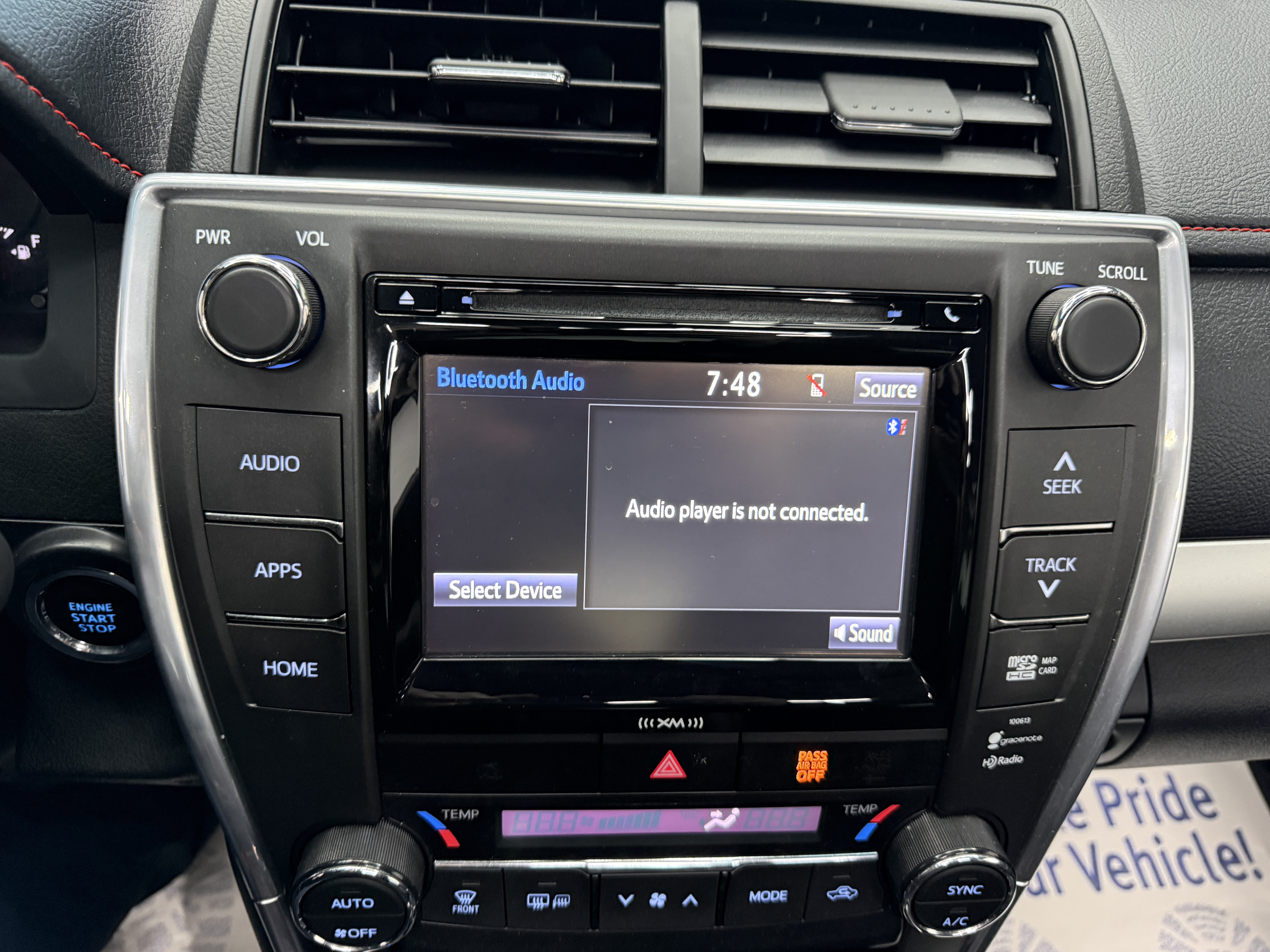 Used 2017 Toyota Camry XSE FWD image 16