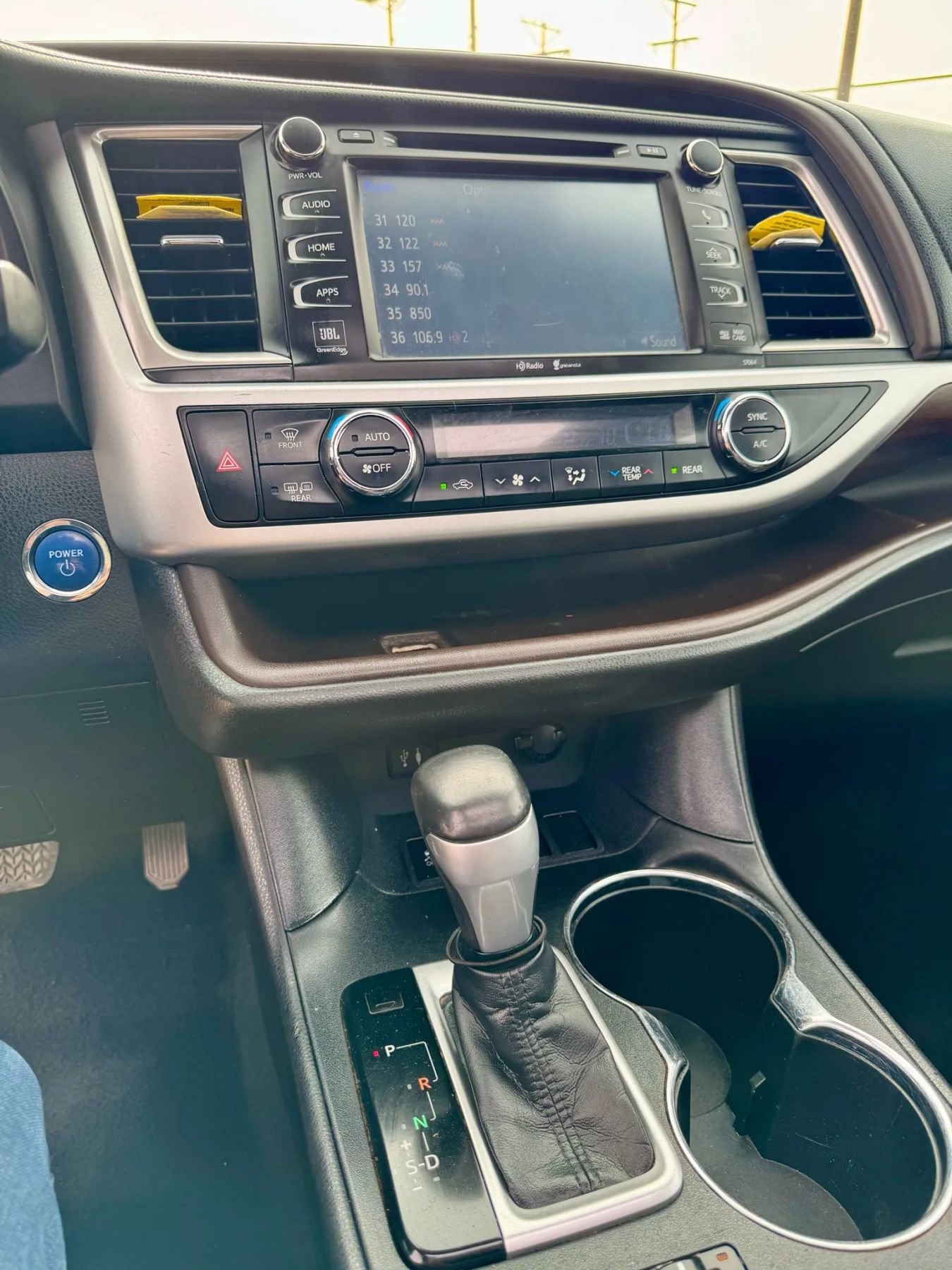 Used 2014 Toyota Highlander Limited AWD/4WD image 14