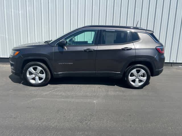 Used 2018 Jeep Compass Latitude image 4