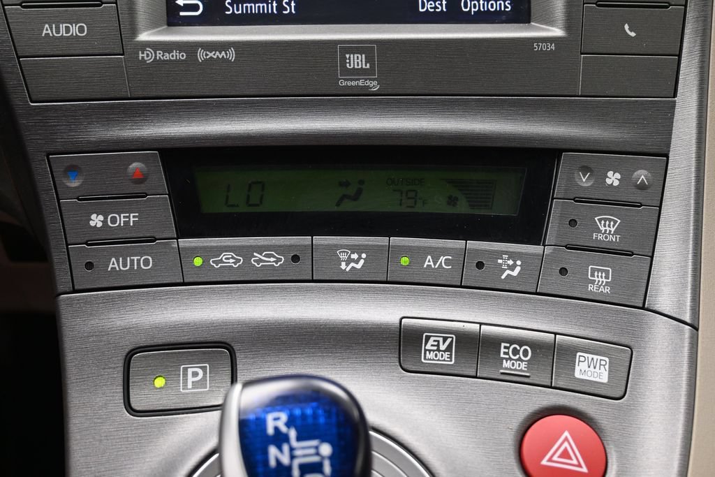 Used 2014 Toyota Prius Four FWD image 23