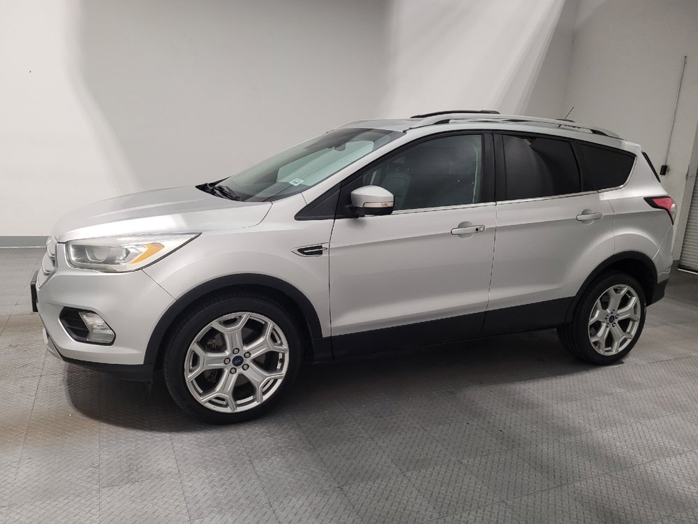 Used 2017 Ford Escape Titanium FWD image 2