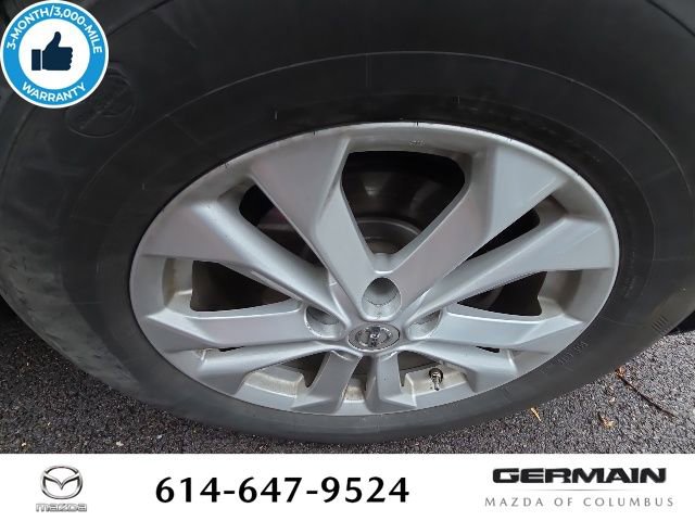 Used 2015 Nissan Rogue SV AWD/4WD image 10
