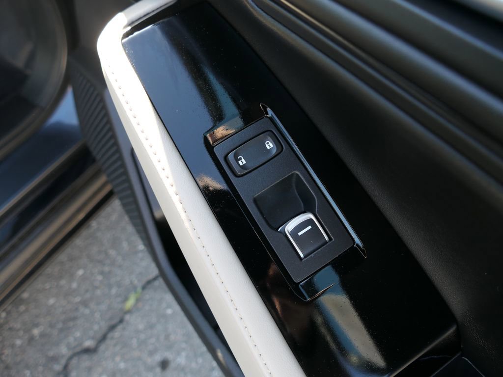 Used 2024 Honda Accord Touring image 25