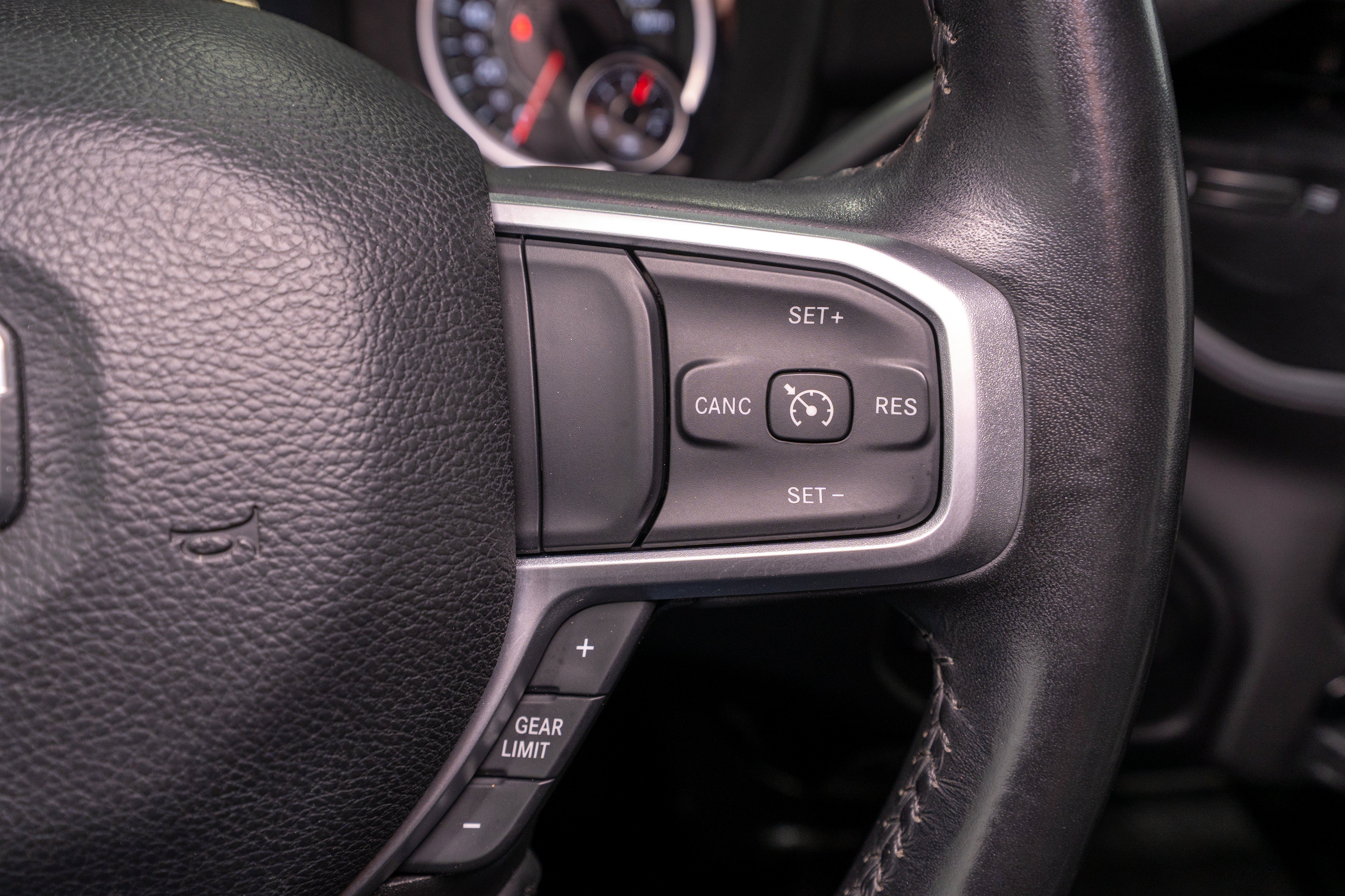 Used 2024 RAM 2500 Big Horn AWD/4WD image 23