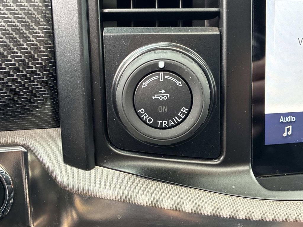 Used 2023 Ford F150 Raptor w/ Raptor Carbon Fiber Package image 29