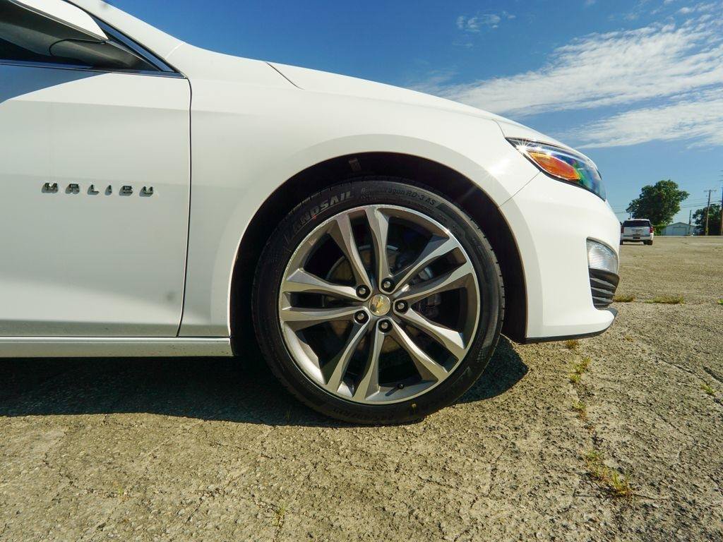 Used 2023 Chevrolet Malibu LT w/ Driver Confidence Package FWD image 11