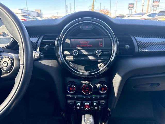 Used 2016 MINI Cooper S image 24