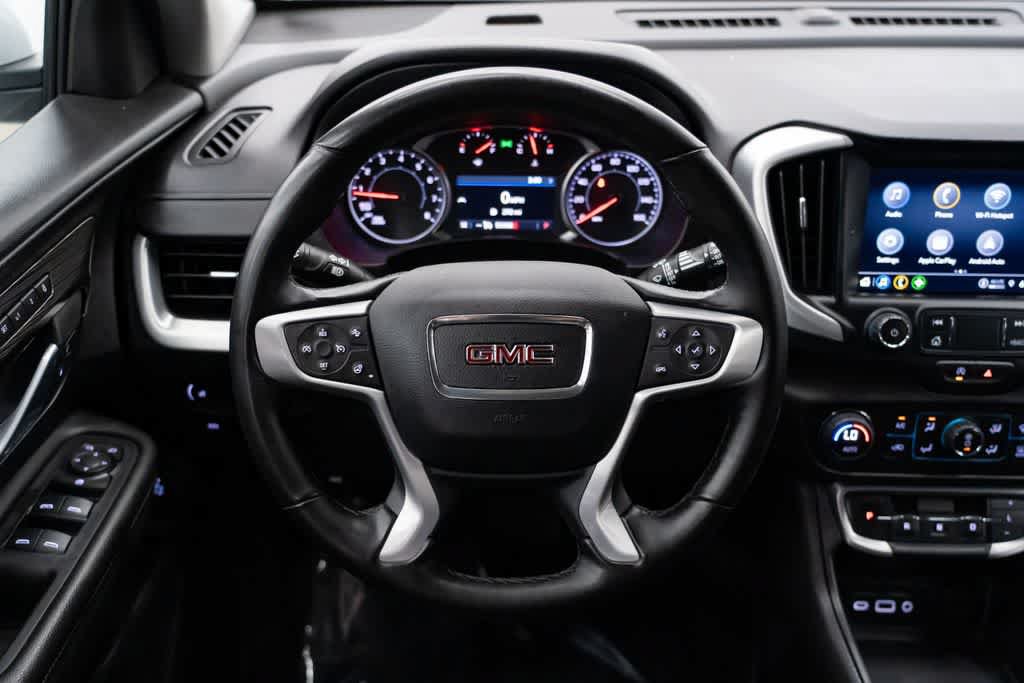 Used 2024 GMC Terrain SLT AWD/4WD image 14