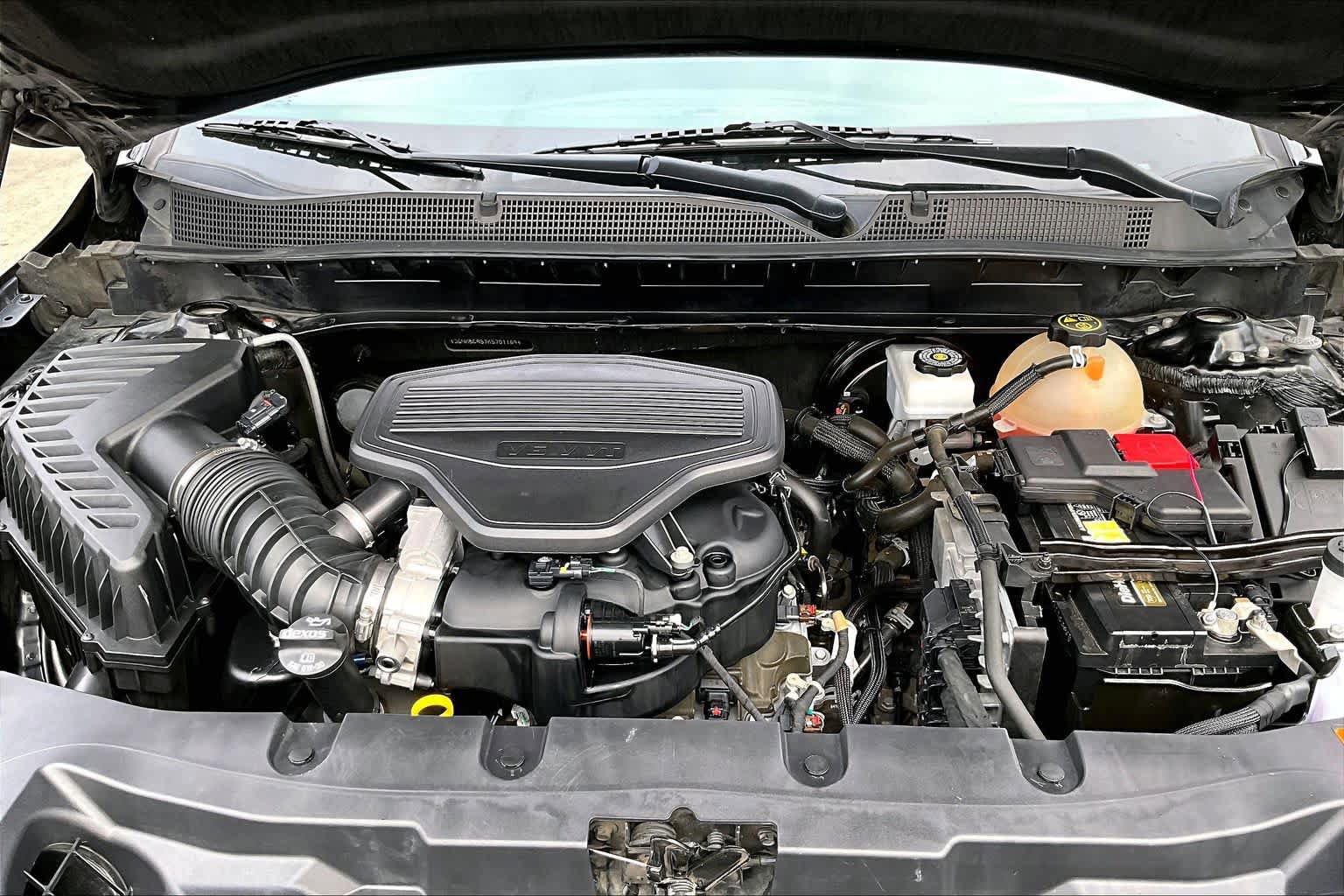 Used 2019 Chevrolet Blazer LT FWD image 32