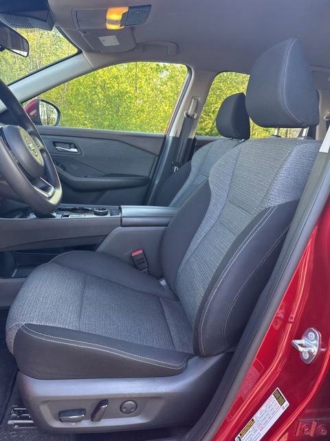 Certified 2021 Nissan Rogue SV AWD/4WD image 9