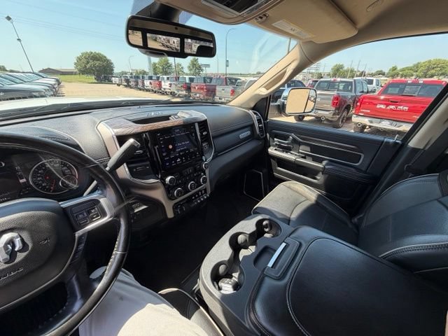 Used 2020 RAM 3500 Laramie AWD/4WD image 16