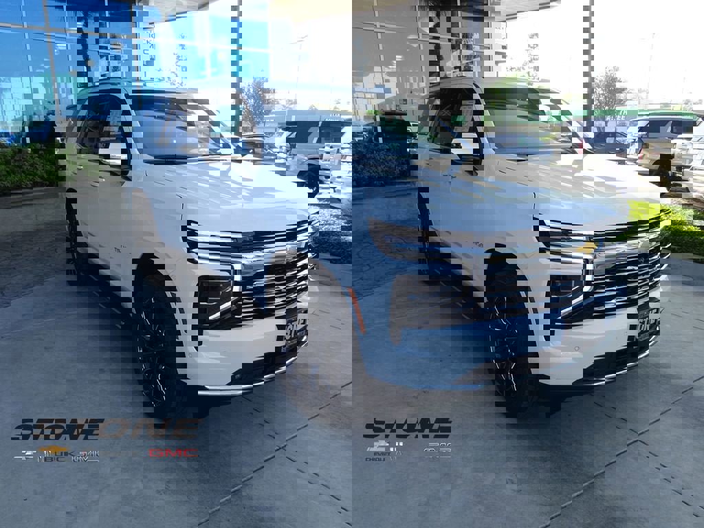 New 2026 Chevrolet Tahoe Premier w/ Sun And Tow Package