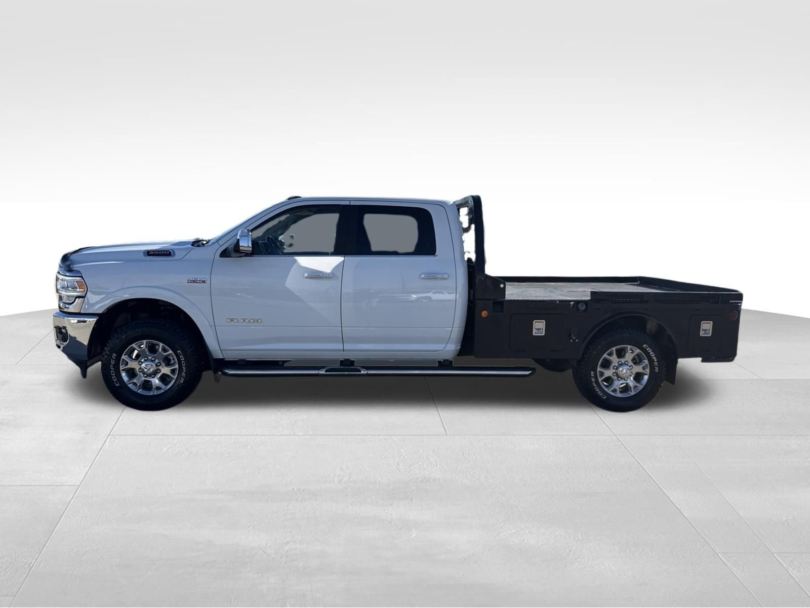 Used 2022 RAM 3500 Laramie image 14