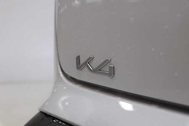 Used 2025 Kia K4 LXS image 14
