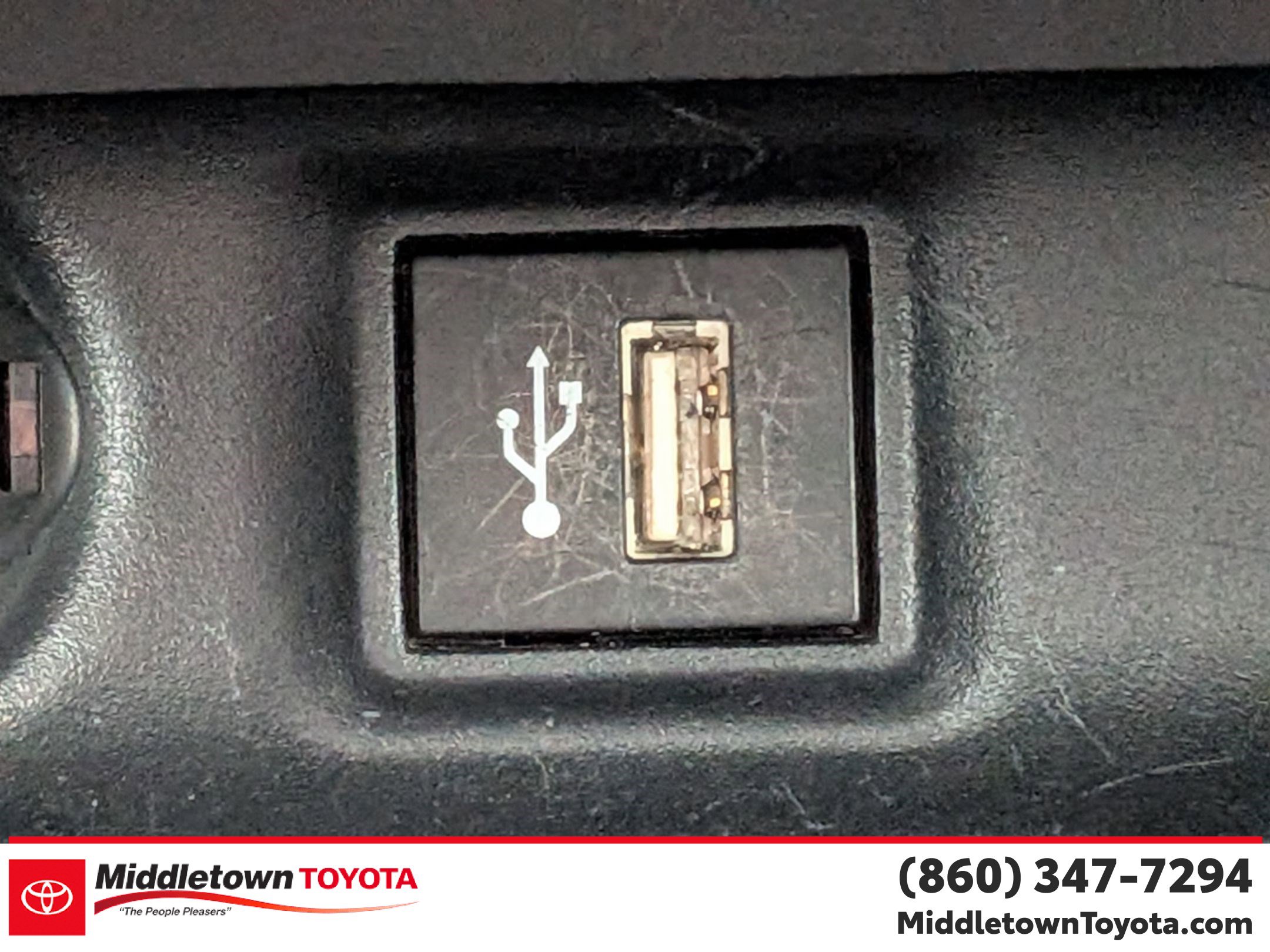 Certified 2025 Toyota RAV4 XLE AWD/4WD image 25
