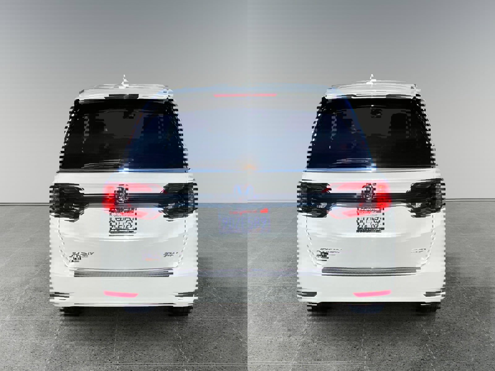 Used 2023 Honda Odyssey Sport image 4