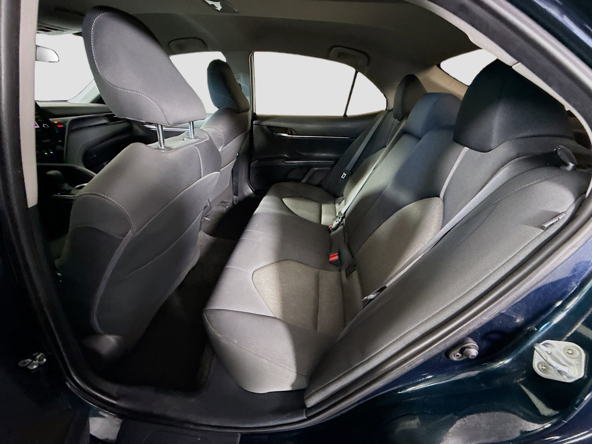 Used 2021 Toyota Camry LE image 24