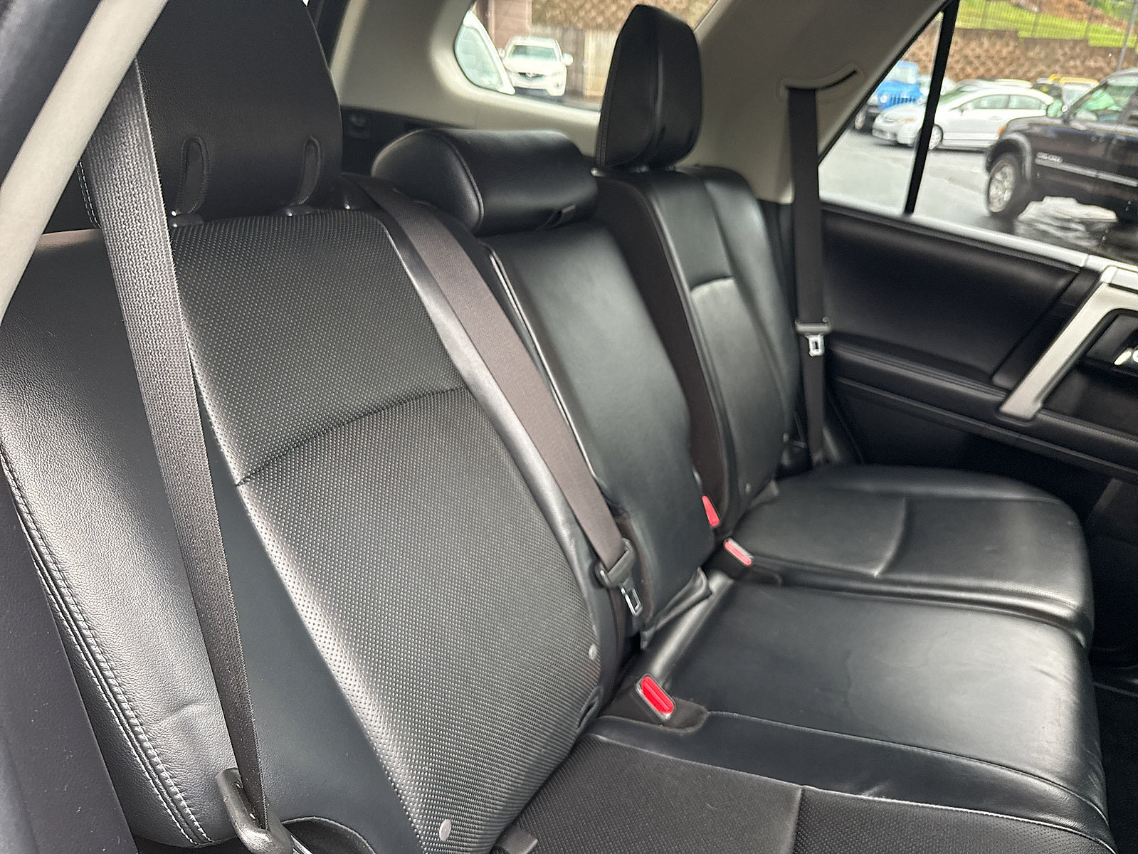 Used 2018 Toyota 4Runner Limited AWD/4WD image 39