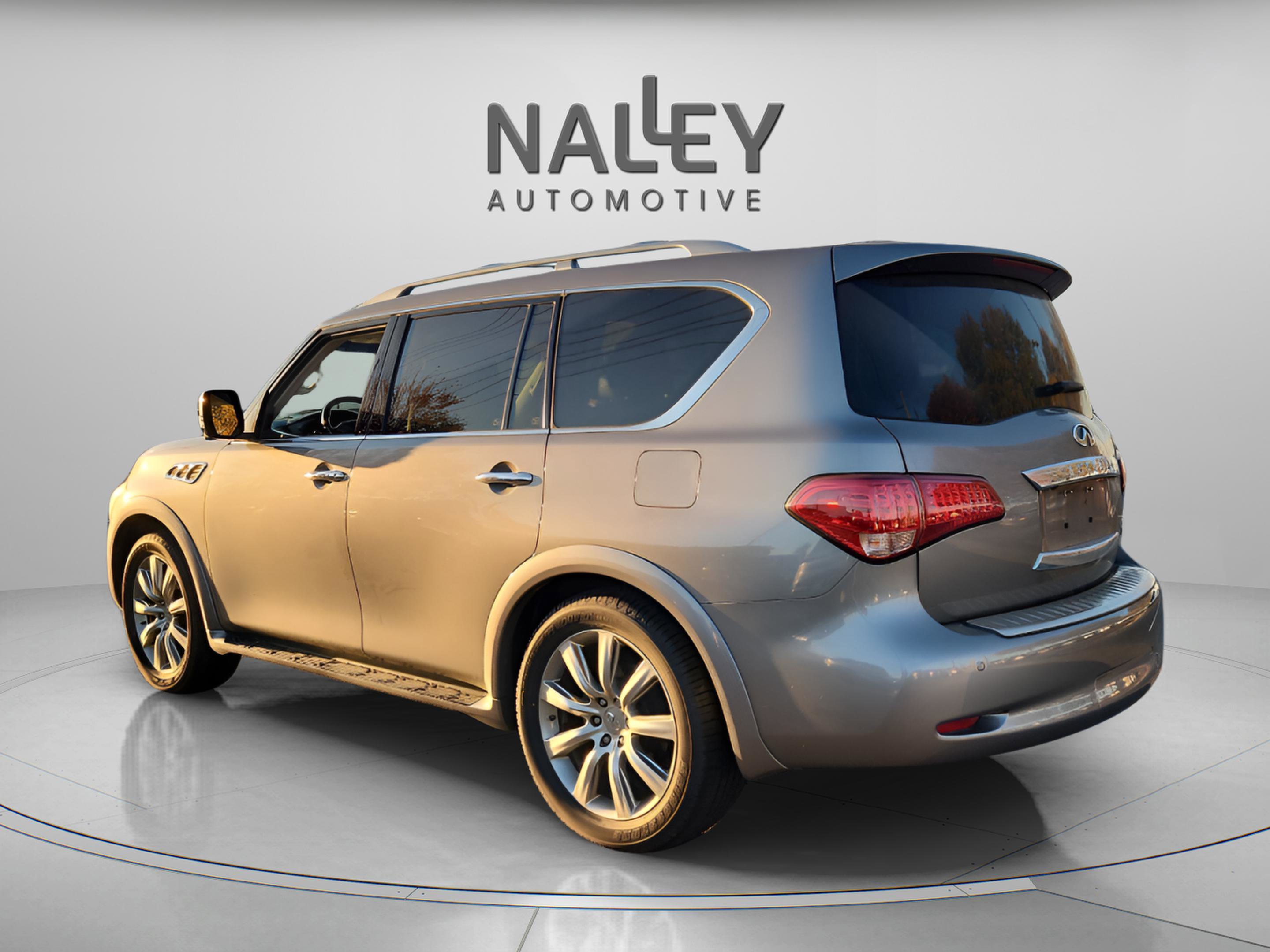 Used 2012 INFINITI QX56 2WD w/ Theater Pkg image 3