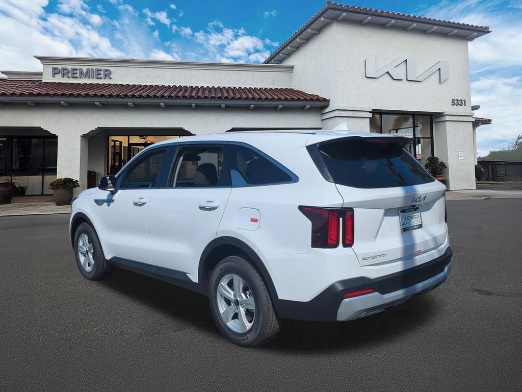 New 2026 Kia Sorento LX FWD image 6
